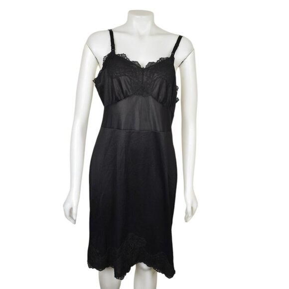 Vintage 1970's Black Slip Lace Size 38 - Picture 1 of 10